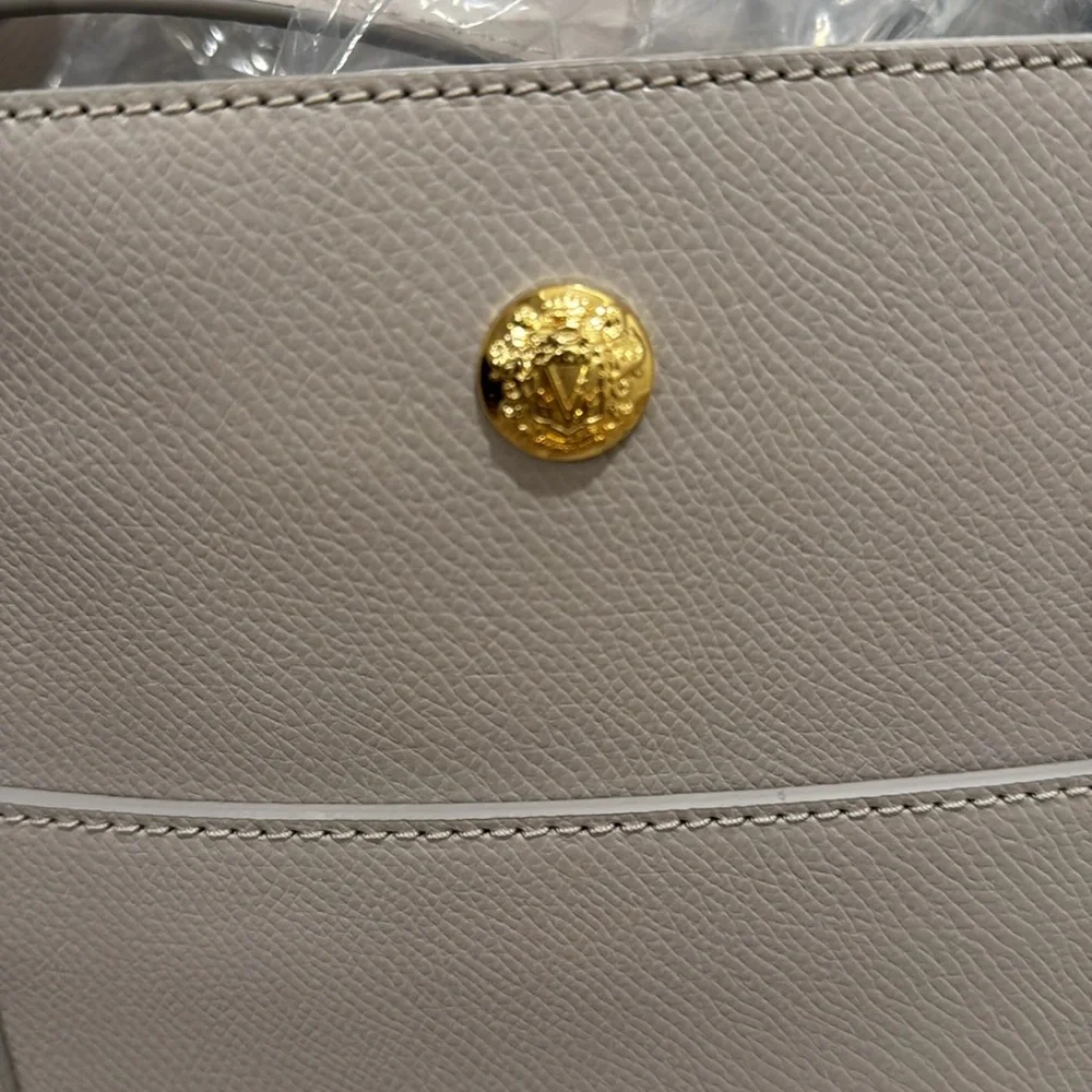 NWOT Veronica Beard Goody Grand Bag